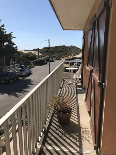 Au 311 Apartment Camiers Exterior photo