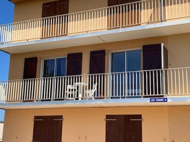 Au 311 Apartment Camiers Exterior photo